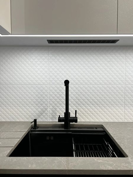 Чорний кран на кухню на дві води "Frosh" Nett FB-33 89 фото